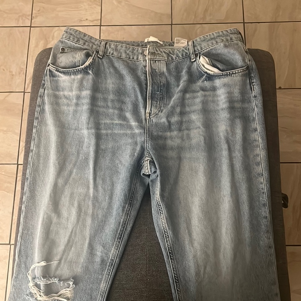 Wide leg jeans